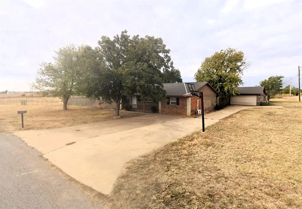 101 S Highland Avenue, Hobart, OK 73651 - #1