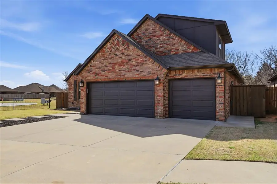 11860 SW 26th Terrace, Yukon, OK 73099 - #3