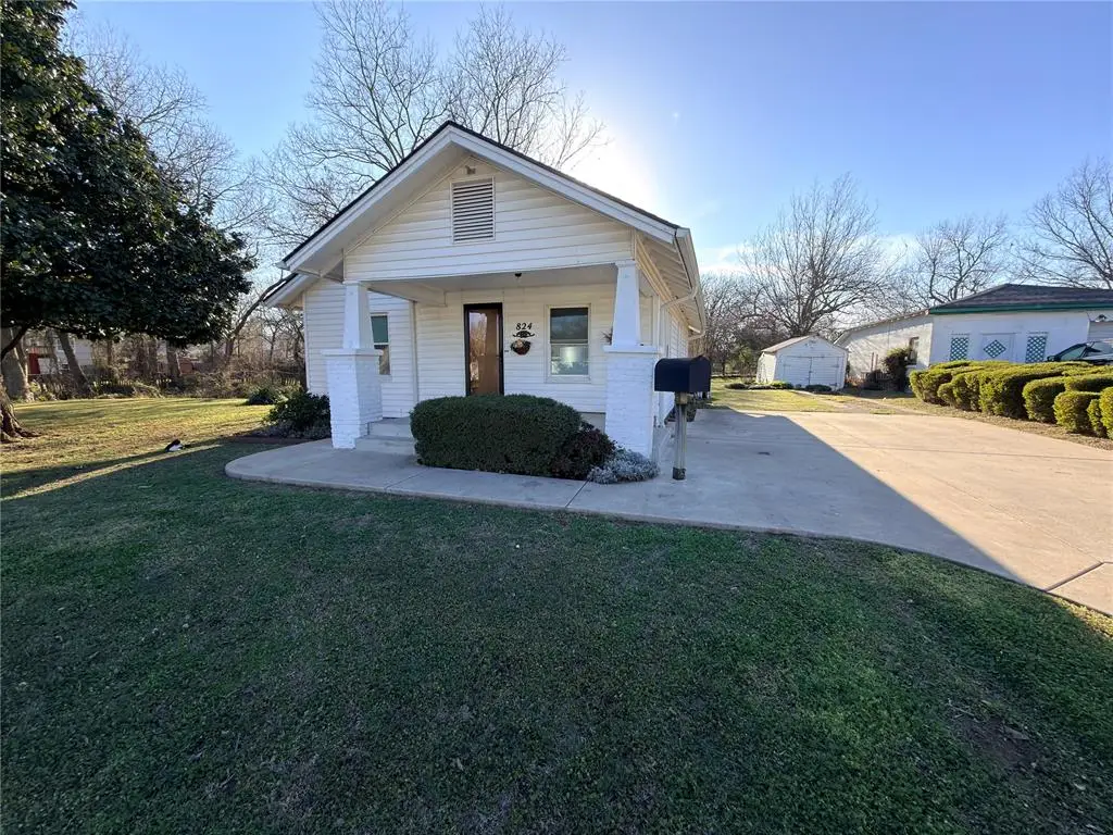 824 N Union Avenue, Shawnee, OK 74801 - #1