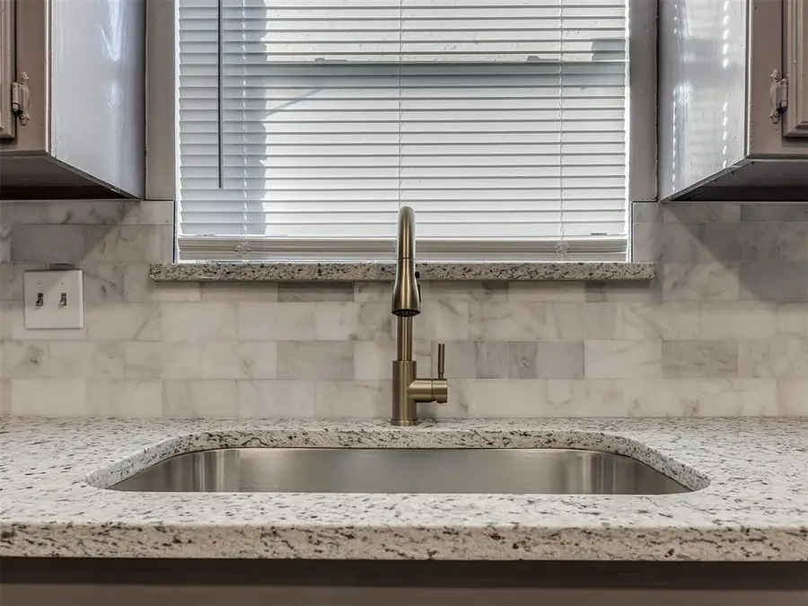 2109 Tanglewood Drive, Edmond, OK 73013 - #3