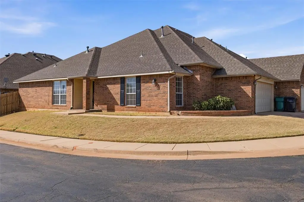 6900 NW 134th Terrace, Oklahoma City, OK 73142 - #1