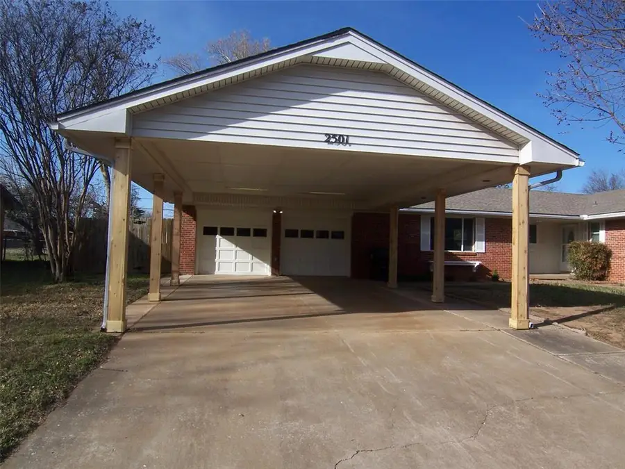 2501 Brentwood Drive, Norman, OK 73069 - #3