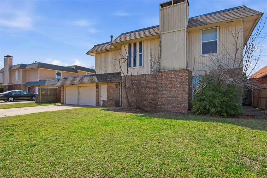 10305 Elk Canyon Road, Oklahoma City, OK 73162 - #1