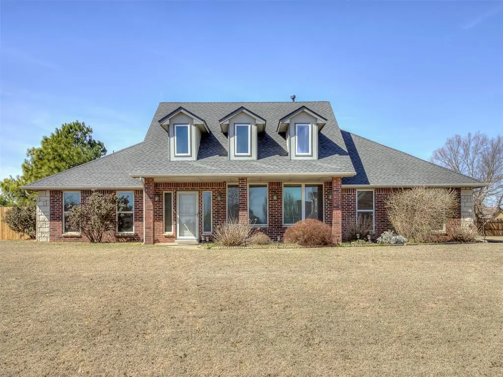 7963 N Alberts Drive, Yukon, OK 73099 - #1