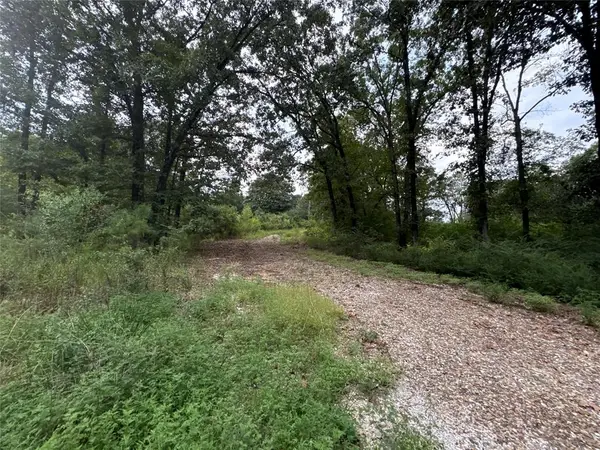 481 Pine Lake Road, Broken Bow, OK 74728