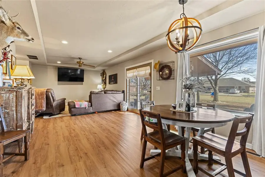 2020 E Lawter Road, Weatherford, OK 73096 - #3