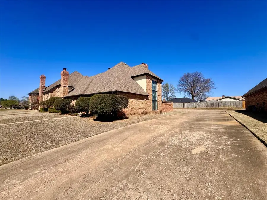 2607 N Greenbriar Place, Seminole, OK 74868 - #3