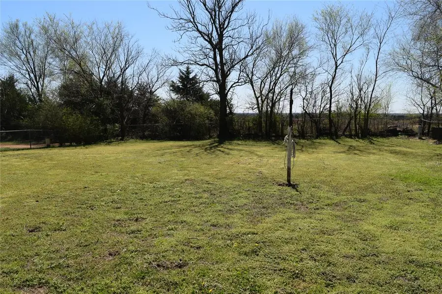 612 Nichols Avenue, Tecumseh, OK 74873 - #3