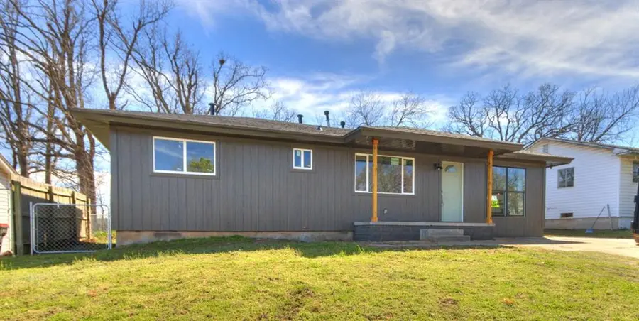 20934 Silver Street, Harrah, OK 73045 - #2