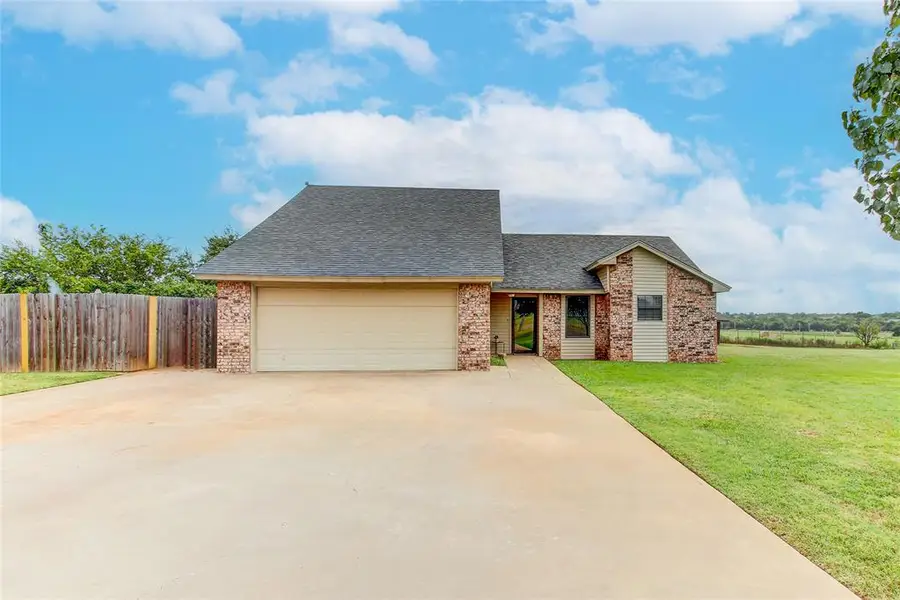 2479 County Street 2807, Chickasha, OK 73018 - #2