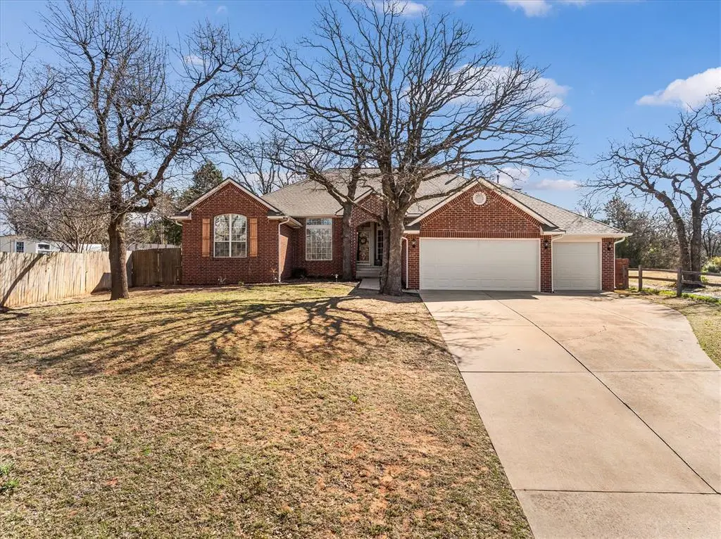 1008 N Creek Drive, Edmond, OK 73034 - #1