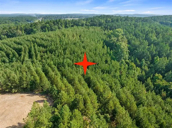 127 Legacy Point Trail, Broken Bow, OK 74728