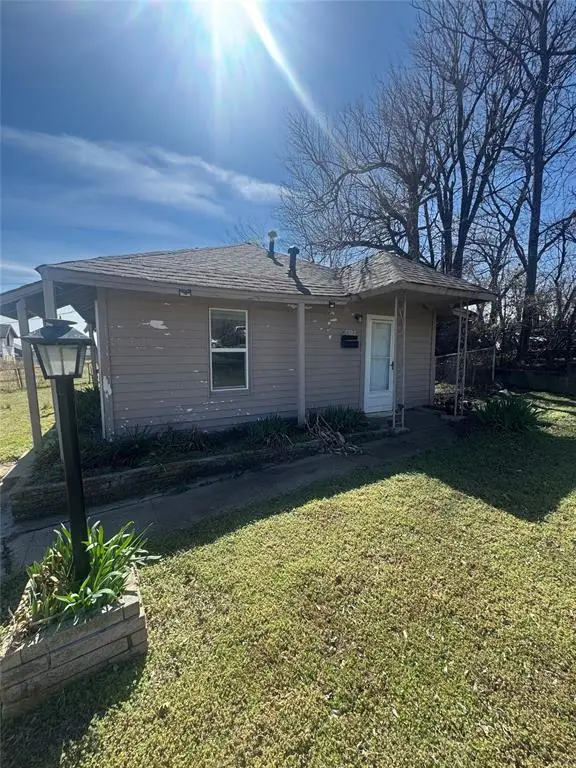 1522 NE 10th Street, Oklahoma City, OK 73117 - #2