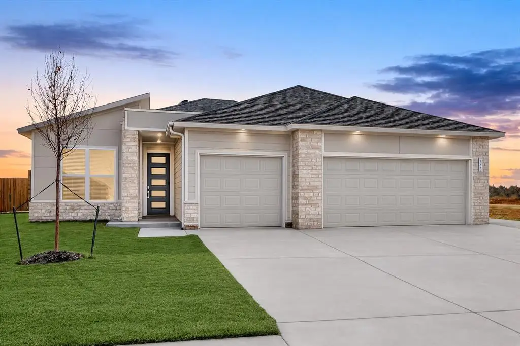 4220 NW 180th Street, Edmond, OK 73012 - #1