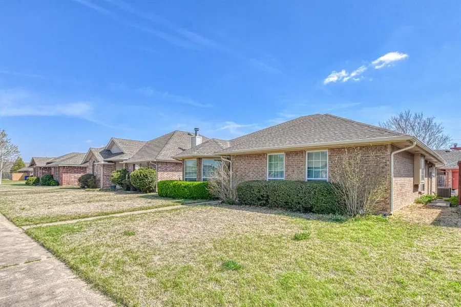2817 Brompton Drive, Norman, OK 73072 - #3