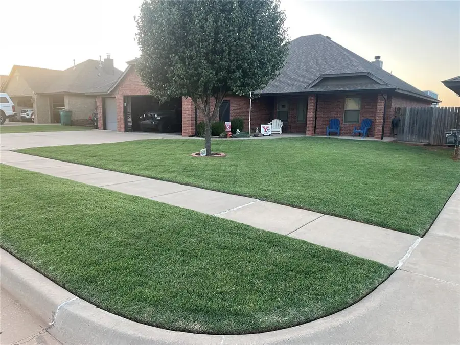 11041 NW 8th Street, Yukon, OK 73099 - #2