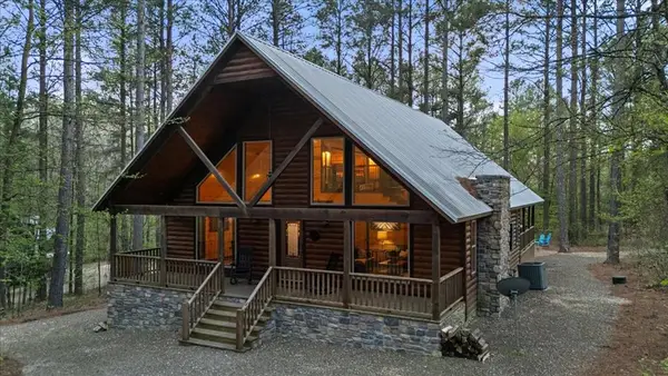 440 N Lukfata Trail, Broken Bow, OK 74728