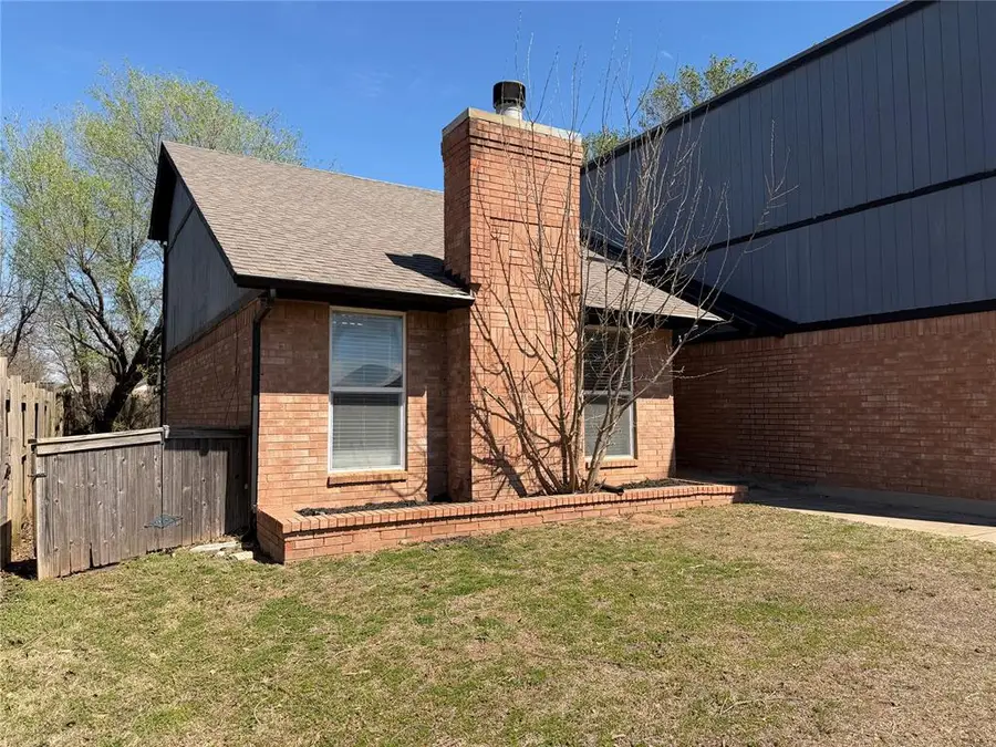 1425 NE 25th Street, Moore, OK 73160 - #3