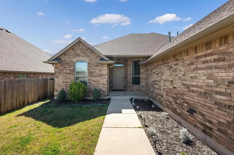 11908 SW 18th Street, Yukon, OK 73099 - #2