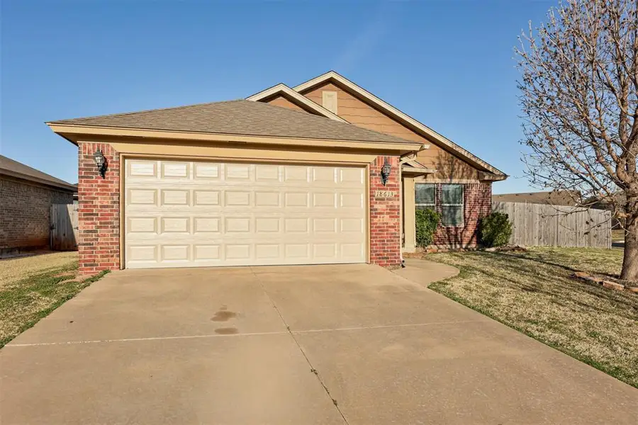 18613 Ochoa Drive, Edmond, OK 73012 - #3