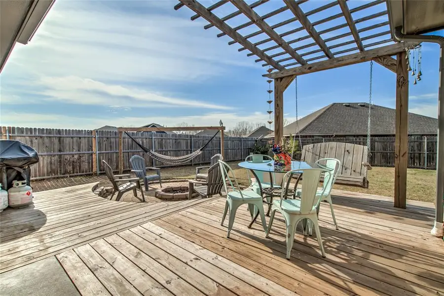 9037 NW 142nd Street, Yukon, OK 73099 - #2