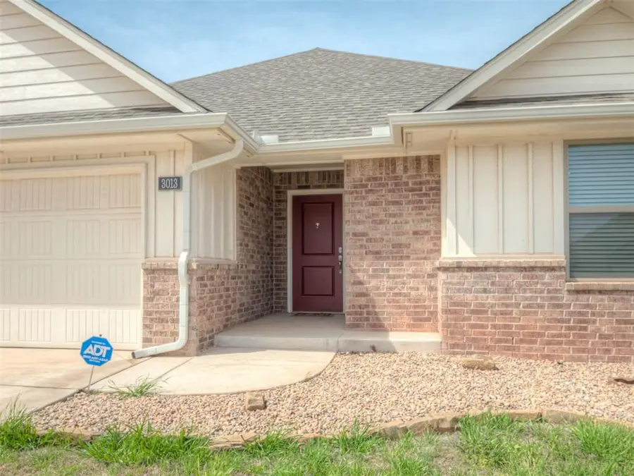 3013 Crossover Court, Moore, OK 73160 - #2