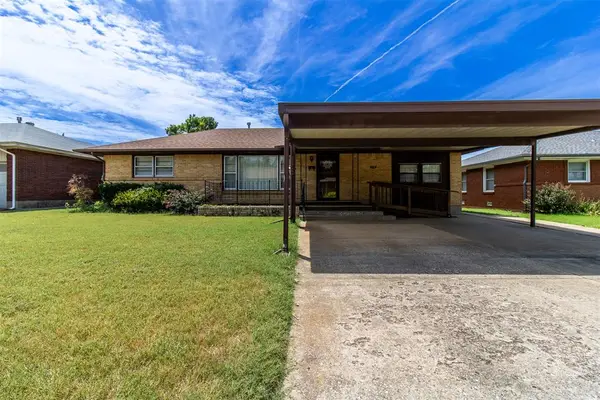 216 W Coe Drive, Midwest City, OK 73110