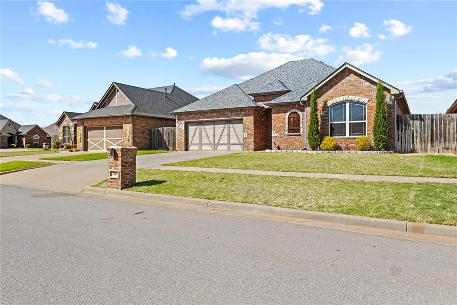 2513 Hayride Drive, Weatherford, OK 73096 - #2