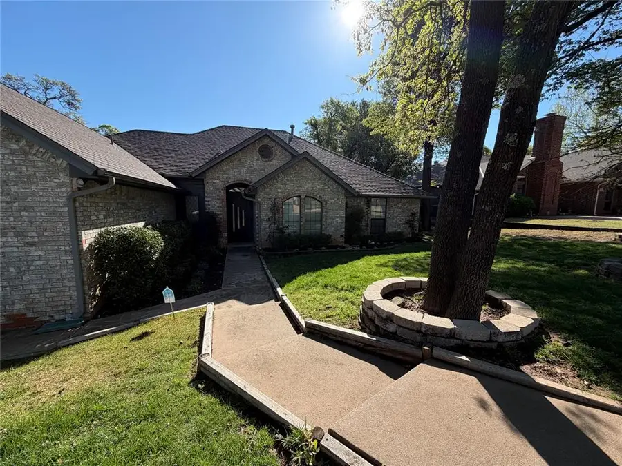1400 Sandhurst Circle, Edmond, OK 73034 - #2
