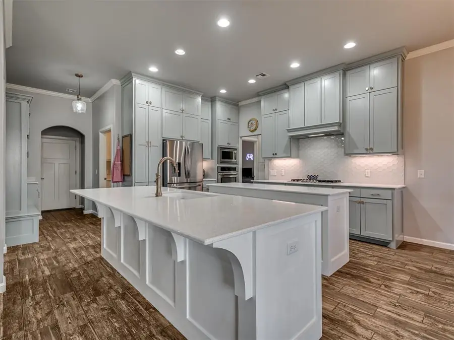 3329 NW 188th Street, Edmond, OK 73012 - #3