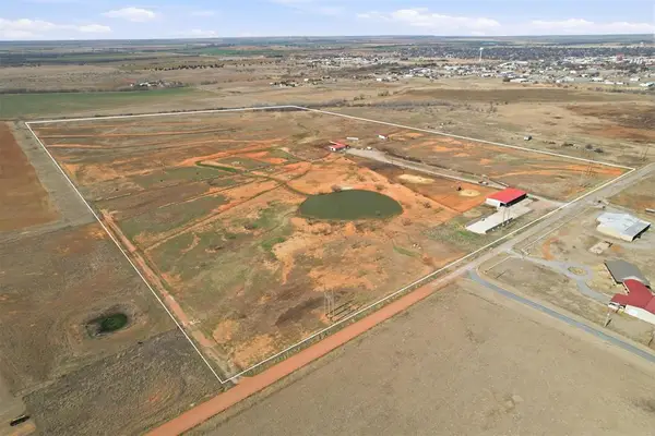 1325 S Eastern Avenue, Hobart, OK 73651