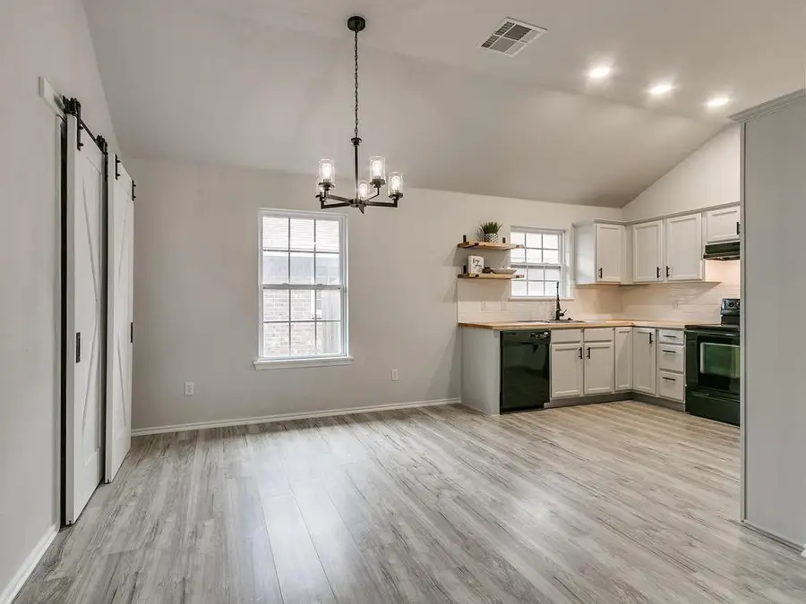 1013 Denmark Street, Yukon, OK 73099 - #3