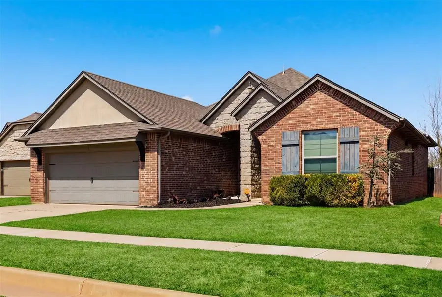 905 NW 189th Circle, Edmond, OK 73012 - #2