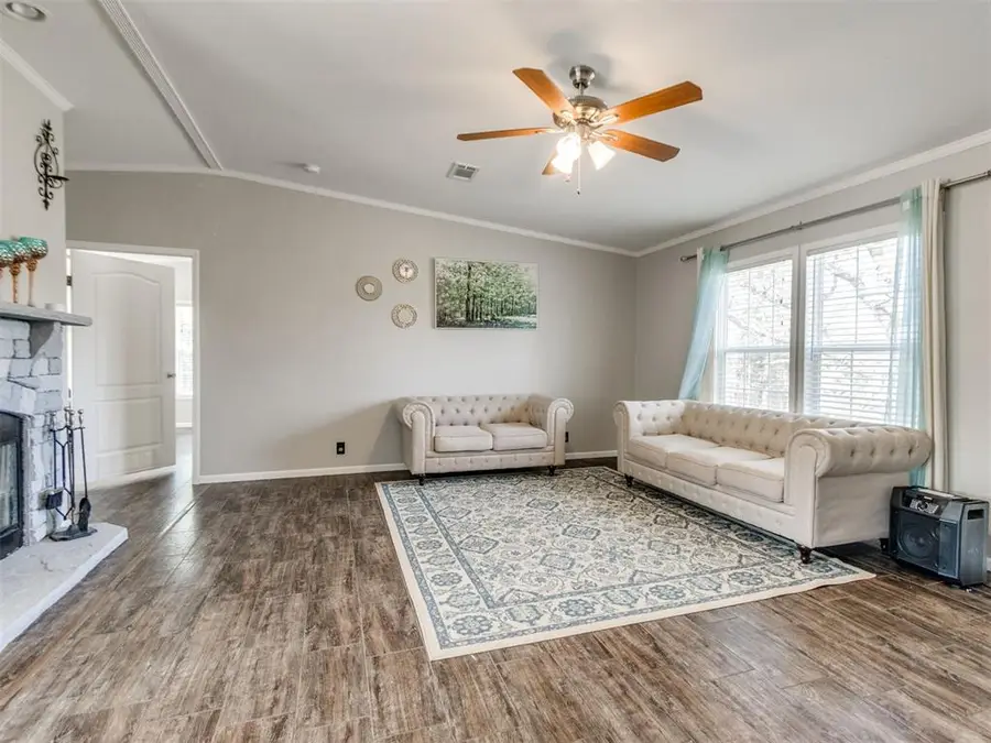 10151 E College Avenue, Guthrie, OK 73044 - #2