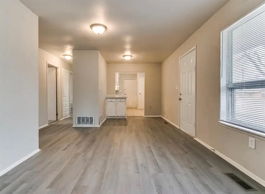 912 NW 24th Street, Moore, OK 73160 - #2