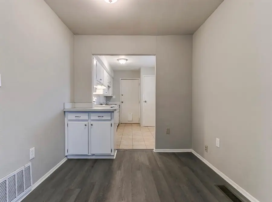 912 NW 24th Street, Moore, OK 73160 - #3