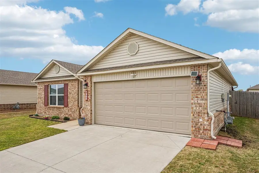 1905 Mason Lane, Oklahoma City, OK 73127 - #3