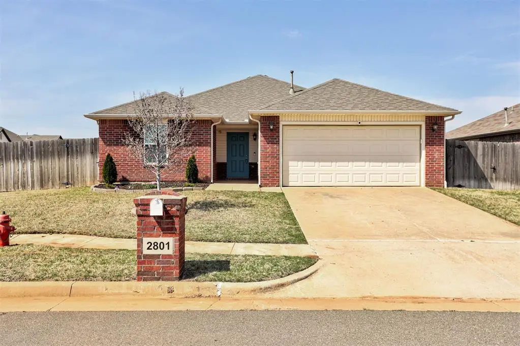 2801 Thompson Farm Lane, Yukon, OK 73099 - #1