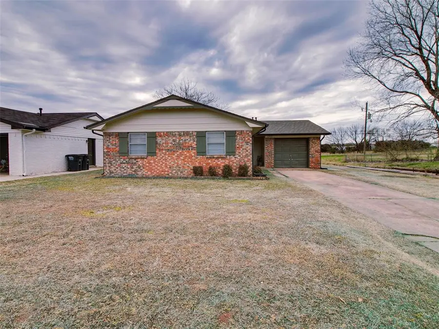 232 S 5th Avenue, Stroud, OK 74079 - #2