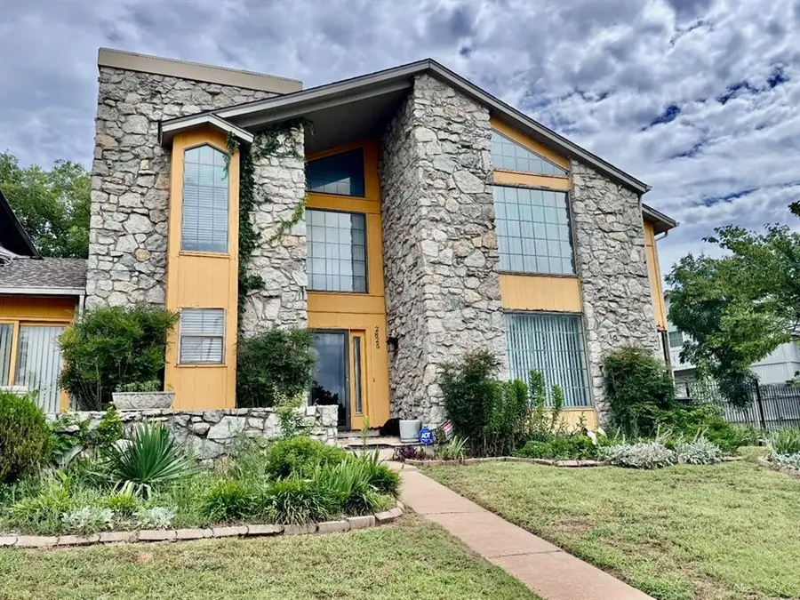 2825 Tealwood Drive, Oklahoma City, OK 73120 - #2
