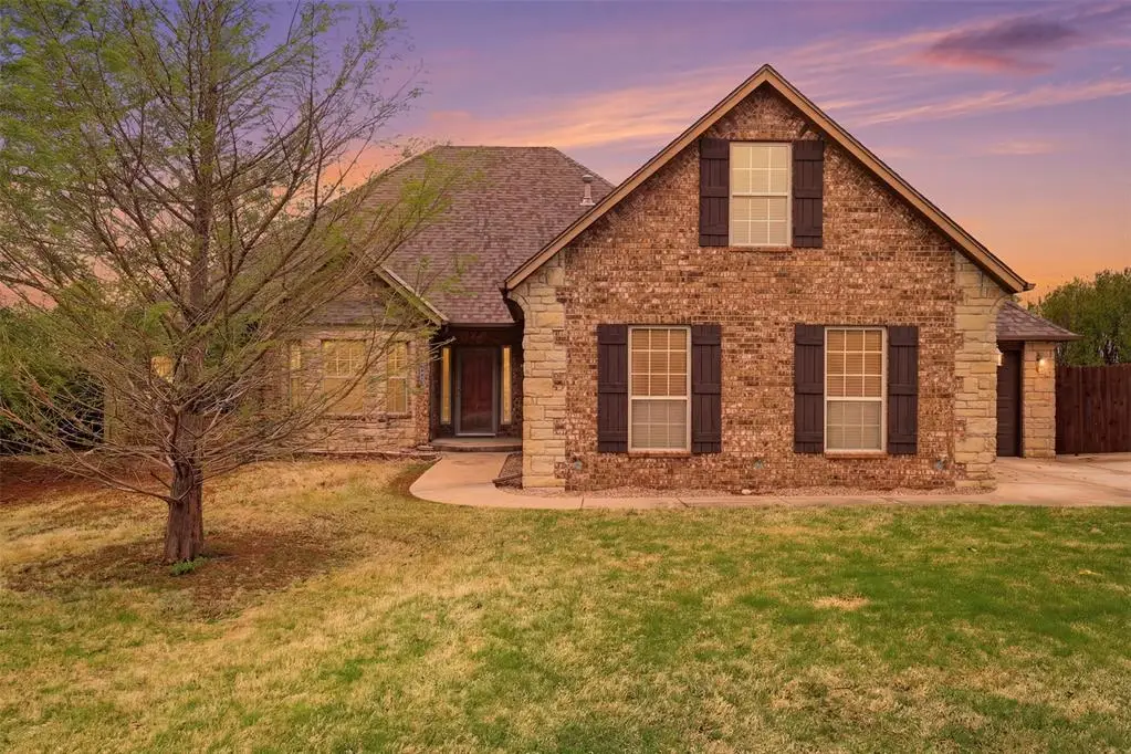1803 River Ridge Lane, Tuttle, OK 73089 - #1