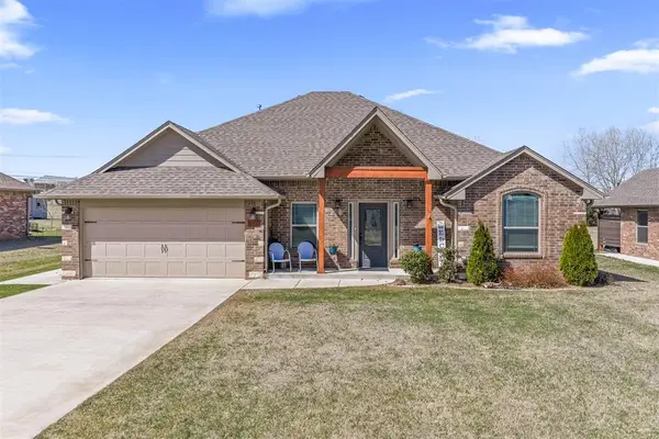 1707 N 4th Avenue, Purcell, OK 73080