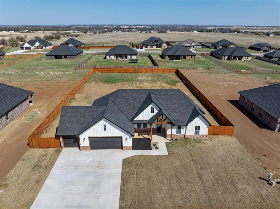 5488 NE Minnow Lane, Elgin, OK 73538 - #2