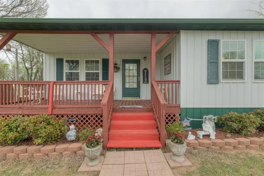 501 NW 7th Street, Checotah, OK 74426 - #2