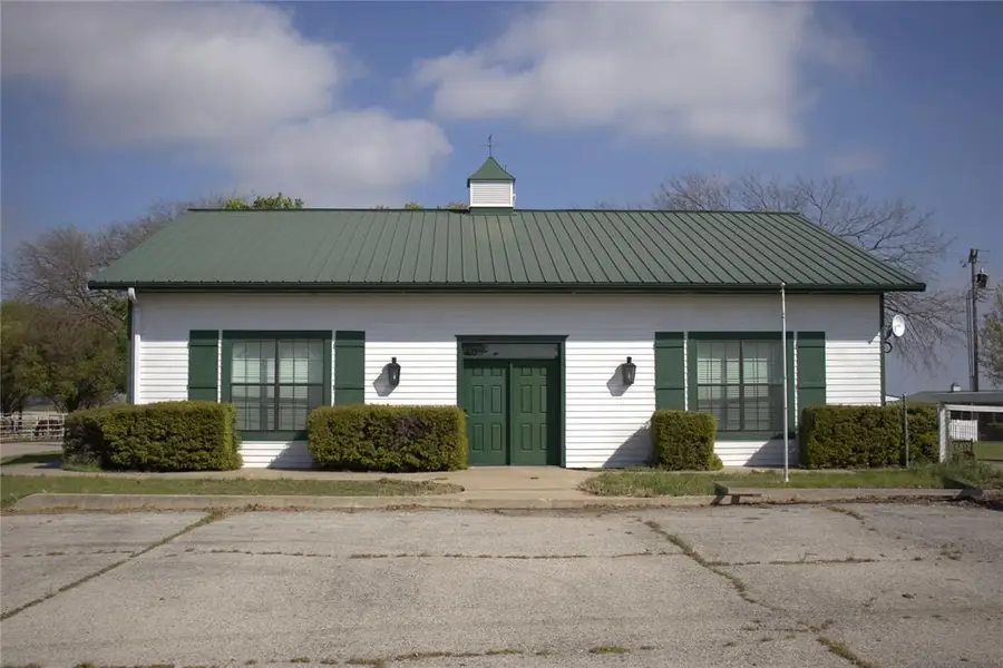 7511 Sunshine Lane, Marietta, OK 73448 - #2