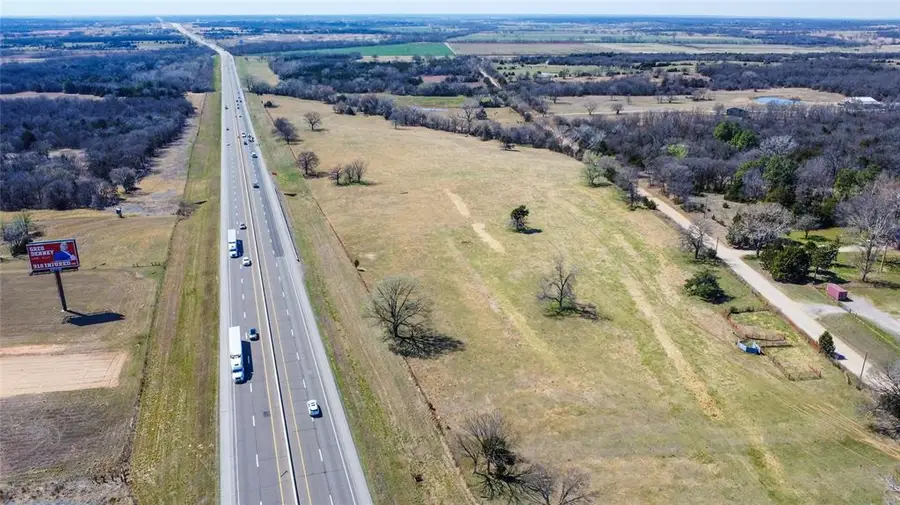 E Commercial Street, Chandler, OK 74834 - #3