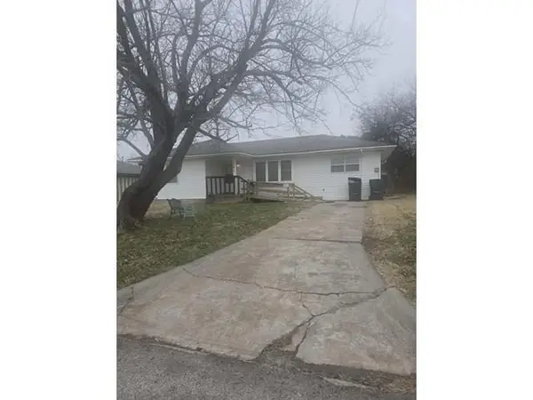 734 NW 32nd Street, Lawton, OK 73505