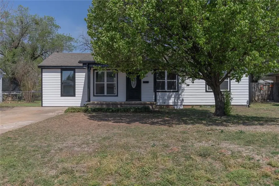 1202 Mark Street, Shawnee, OK 74801 - #2