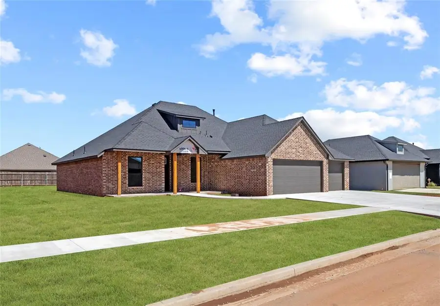 2703 Cloud Nine Circle, Weatherford, OK 73096 - #2