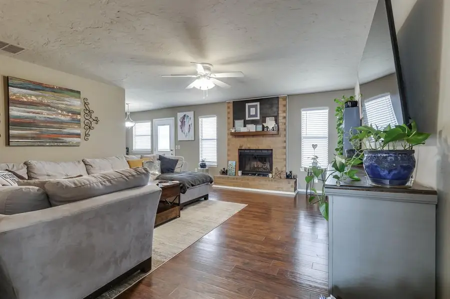 401 Cherryvale Road, Edmond, OK 73003 - #3